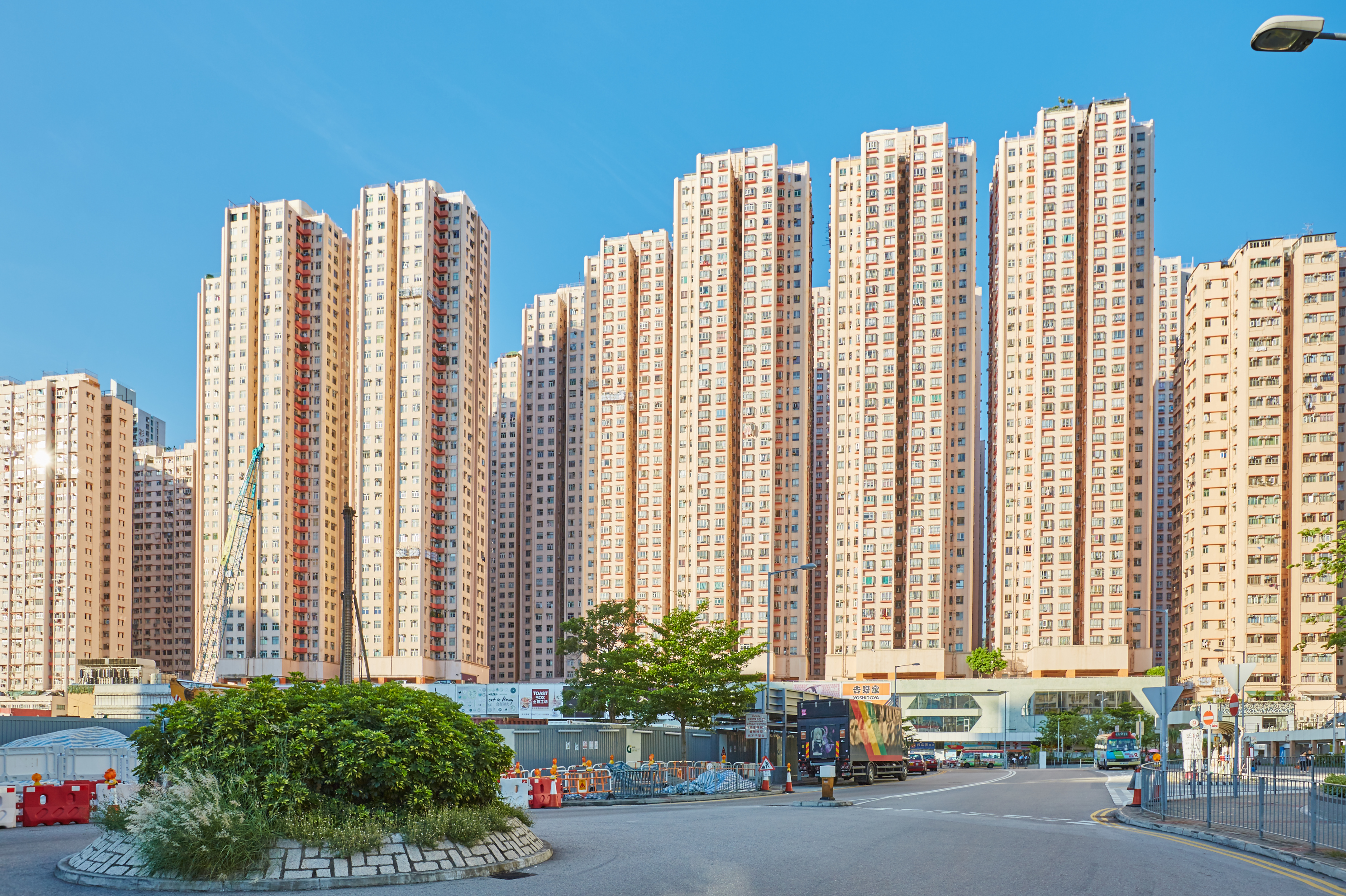 淘大花园连家俬2房户1.4万元租出 高层望东南 实呎呎租约36元