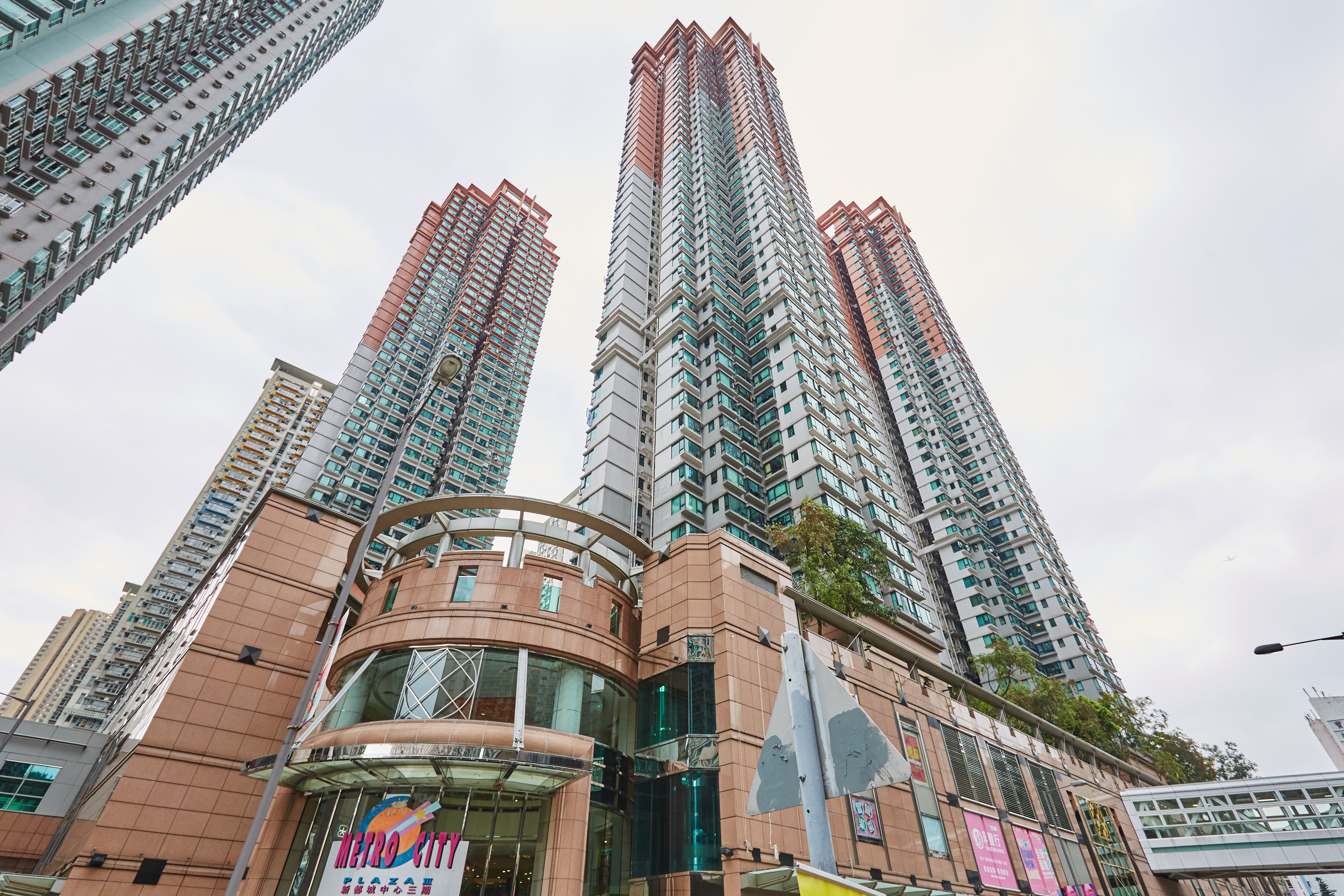 新都城3房套约993.8万元沽 转手获利约466万元 7年升值近9成